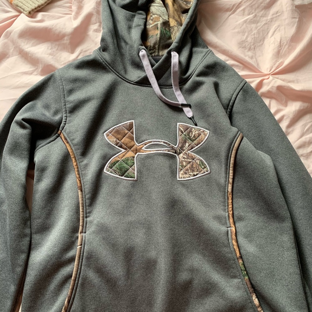 under armour hoodie